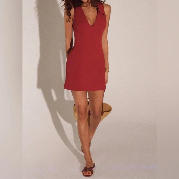 NWT Commense Red V-Neck Sleeveless Short Mini Sheath Dress - Picture 4 of 12